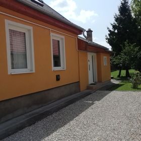 Eötvös Nyaraló Siófok