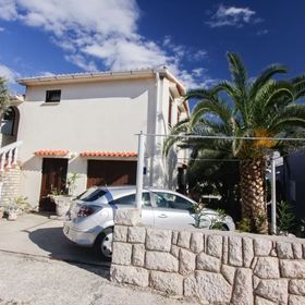 Apartments Javorka Povljana