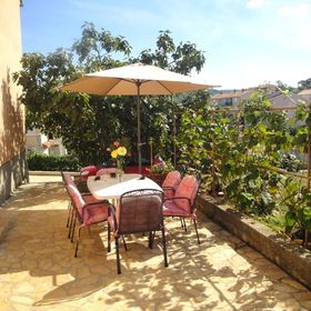 Vila Nidisa Čižići