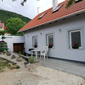 Fehér Vendégház Balatonederics