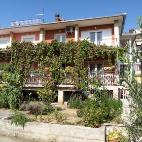 Apartmanok Parkolóhellyel Palit, Rab - 17881 Palit