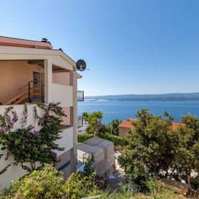 Apartmanok Parkolóhellyel Stanici, Omis - 17894 Stanići