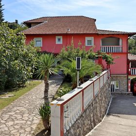 Apartmanok Parkolóhellyel Lopar, Rab - 18001 Lopar