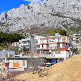 Apartmanok Parkolóhellyel Makarska - 18145