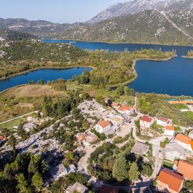 Apartment Loro Ploce