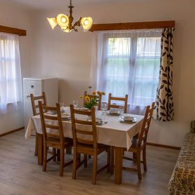 Hajnalka Apartman Badacsonytomaj