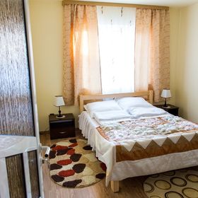 Casa Kanyaró Moldovenești