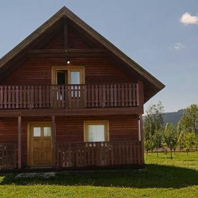 Casa Boglárka Borzont