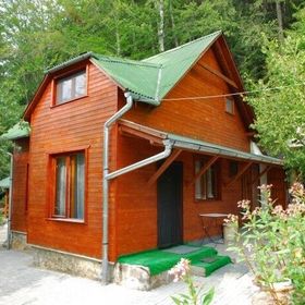 Casa la cheie Elek Apó Izvoare