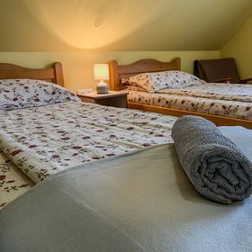 Casa de oaspeți Gergely Zetea