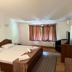 Pensiunea Casa Lacului Mălaia