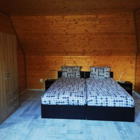 Cabane Valea Șiclodului Șiclod