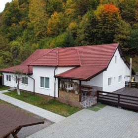 Casa Lirca Răstolița