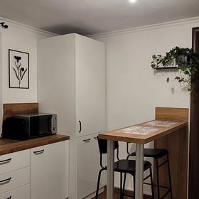 Rose Garden House București