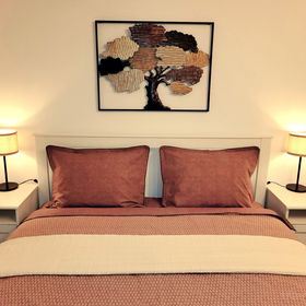 Rose Garden House București