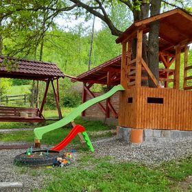 Cabanele Bartos Vlăhița