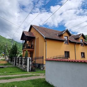 Pensiunea Miraj Polovragi