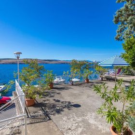 Apartman Antonia. Jadranovo