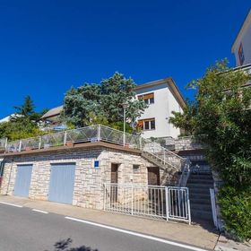 Apartman Antonia. Jadranovo