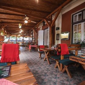 Fekete Ló Étterem és Panzió Eger