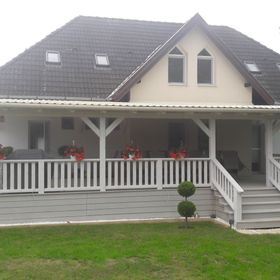 Cherry Tree Vendégház Balatonszemes