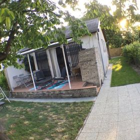 New Retró Vendégház Balatonkenese