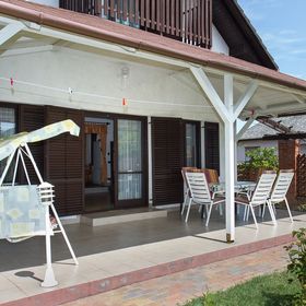 Gyergyák Nyaraló Balatonkeresztúr