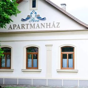 Páva Apartmanház Makó