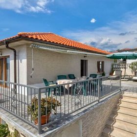 Apartman Tomic A Mazuranica Novi Vinodolski