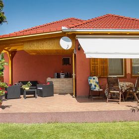 Halmosi Nyaraló Balatonmáriafürdő