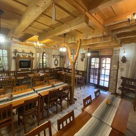 Fakanalas Fogadó Mátrakeresztes