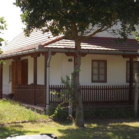 Tiszavirág Vendégház Sarud