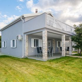 Apartments Kosic Vir