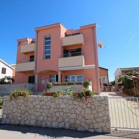Apartments Barisic Vir