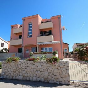 Apartments Barisic Vir