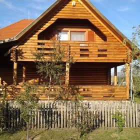 Akácos Üdülőház Örkény