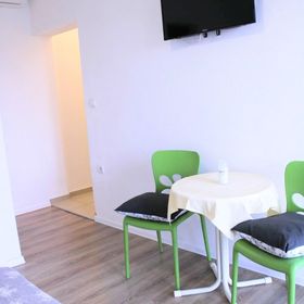  Apartments Crystal 4 Rooms Promajna