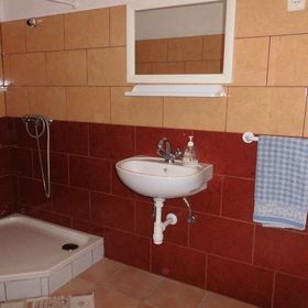 Fenyves Apartman Sárospatak