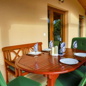 Hullám Nyaralóház Balatonmáriafürdő