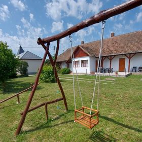 Tornácos Vendégház Mánd