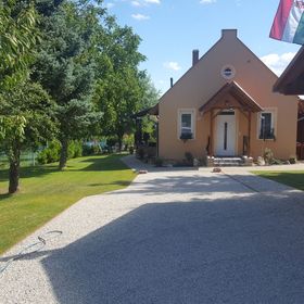 Gyöngyvirág Apartman Keszthely