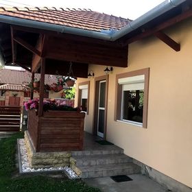 Linda Vendégház Balatonmáriafürdő