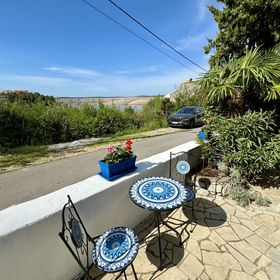 Apartmani Jugo i Bura Jadranovo