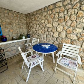 Apartmani Jugo i Bura Jadranovo