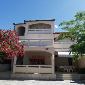 Apartman Crystal Vir