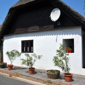 Nádas Julcsa Vendégház Tiszabábolna