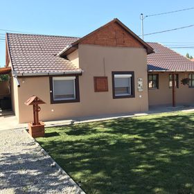 Flóra Vendégház Tiszafüred