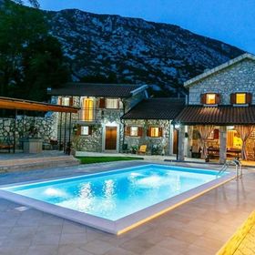 Villa Castra Drivenik