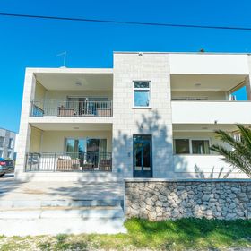 Apartment Martan Vir