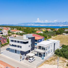 Apartments Krpan Vir